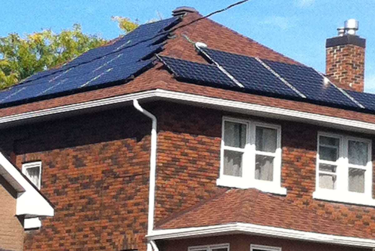 Read more about the article Solar energy on a downtown home